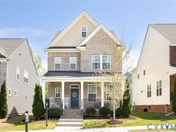 16709 Thornapple Run , Moseley, VA 23120