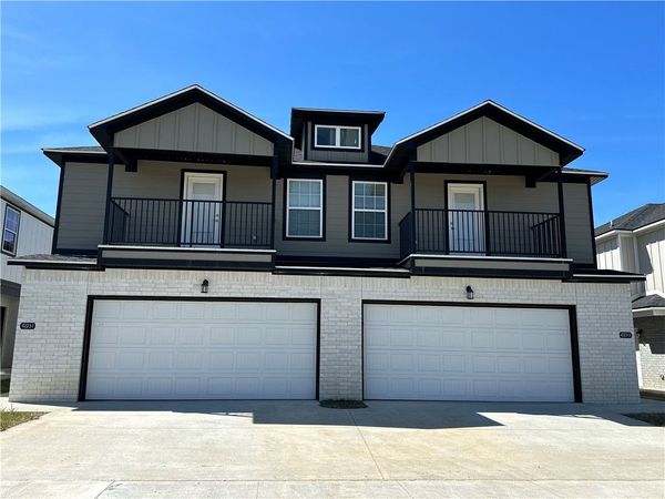 4223 W Santa Fe Street , Unit 2, Fayetteville, AR 72704