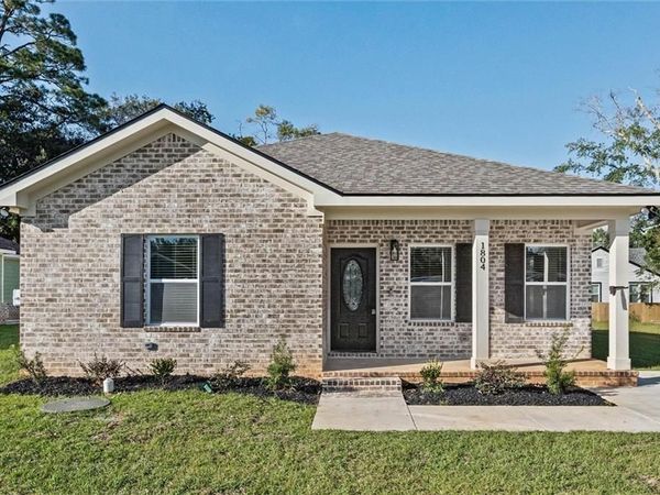 1804 Woodcock Place, Mobile, AL 36606