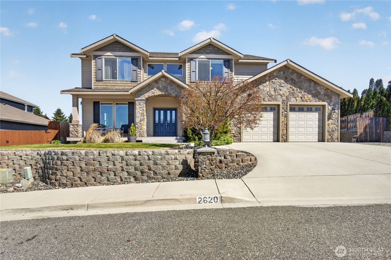 2620 Fancher Landing, East Wenatchee, WA 98802 Main Photo