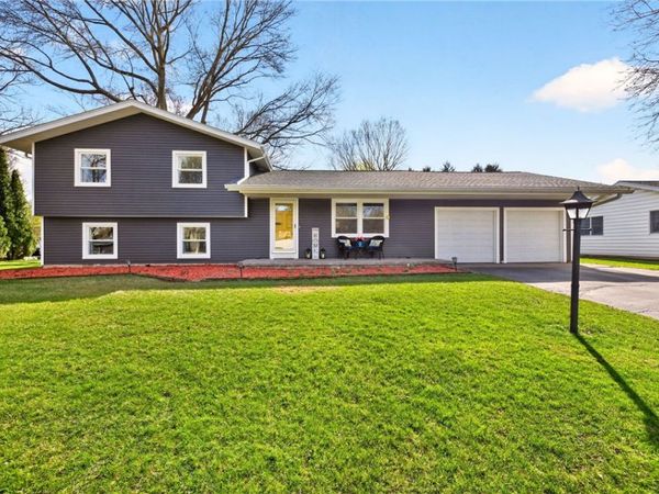 30 Stuyvesant Road, Pittsford, NY 14534