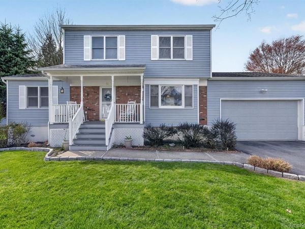 16 Carlisle Way , Washingtonville, NY 10992