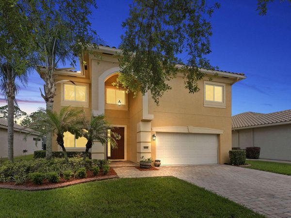 5800 SW Longspur Lane, Palm City, FL 34990