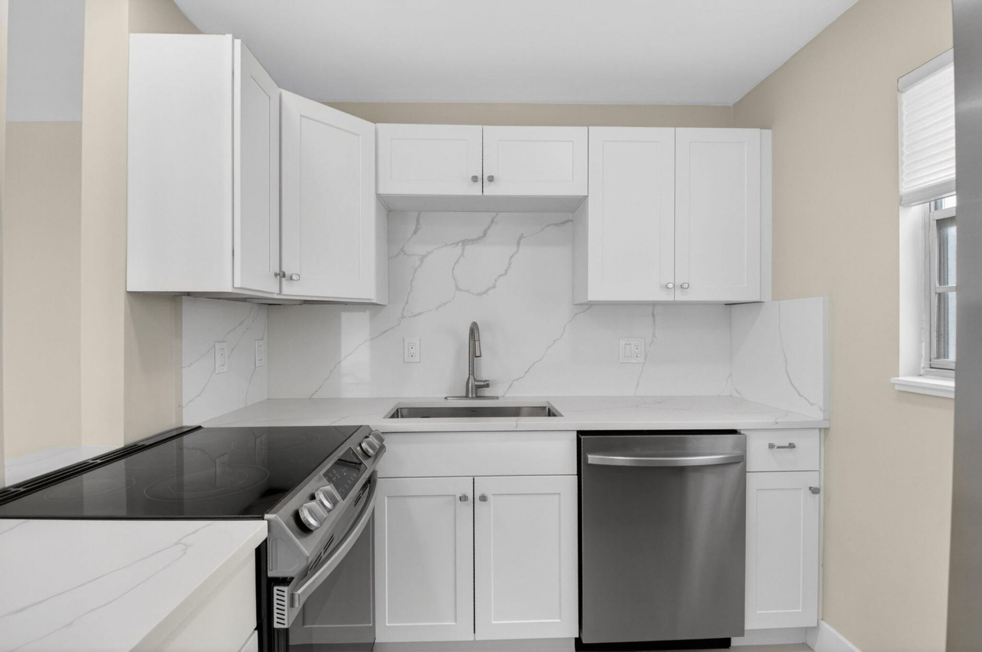 144 Fanshaw D, Boca Raton, FL 33434 Photo