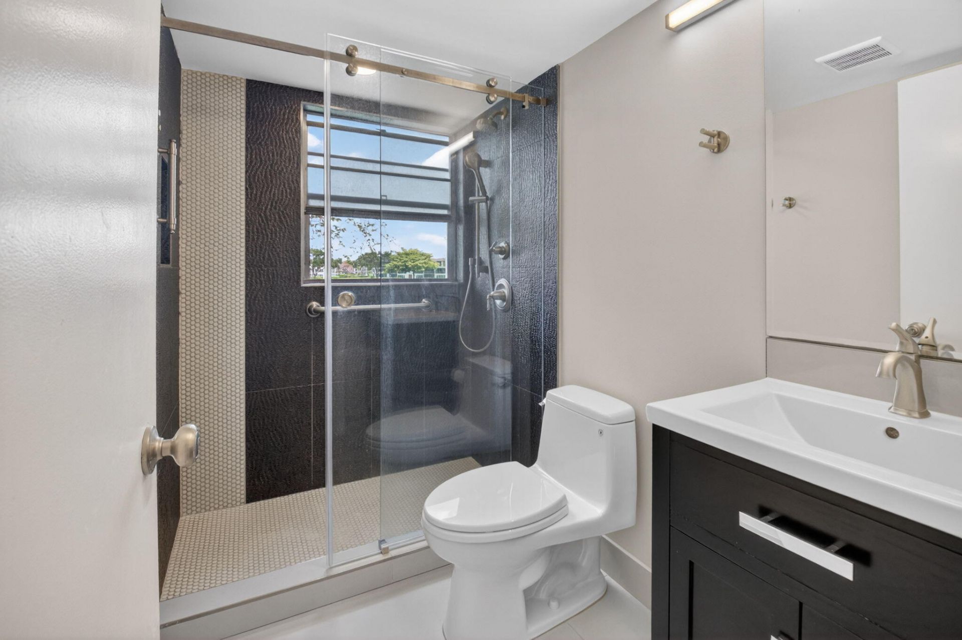 144 Fanshaw D, Boca Raton, FL 33434 Photo