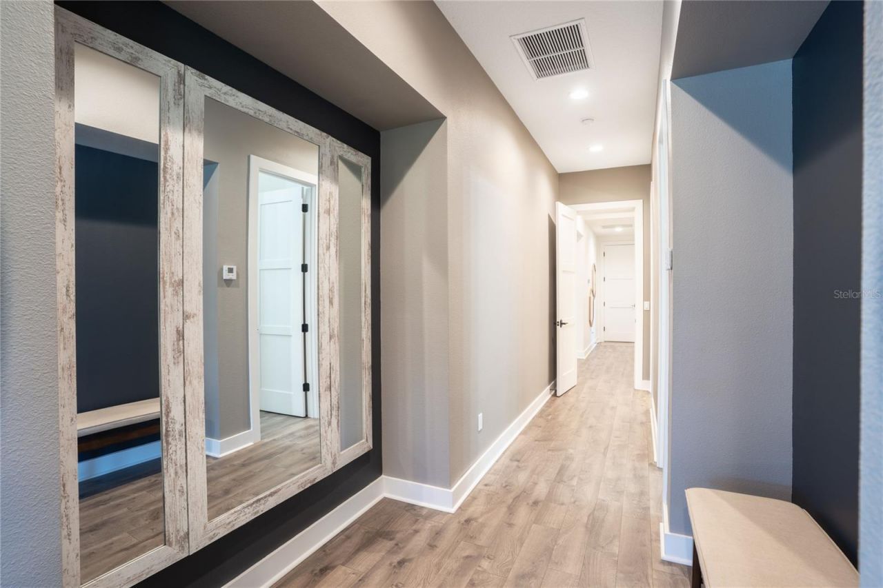 19101 Magnolia Farms Lane, Odessa, FL 33556 Photo