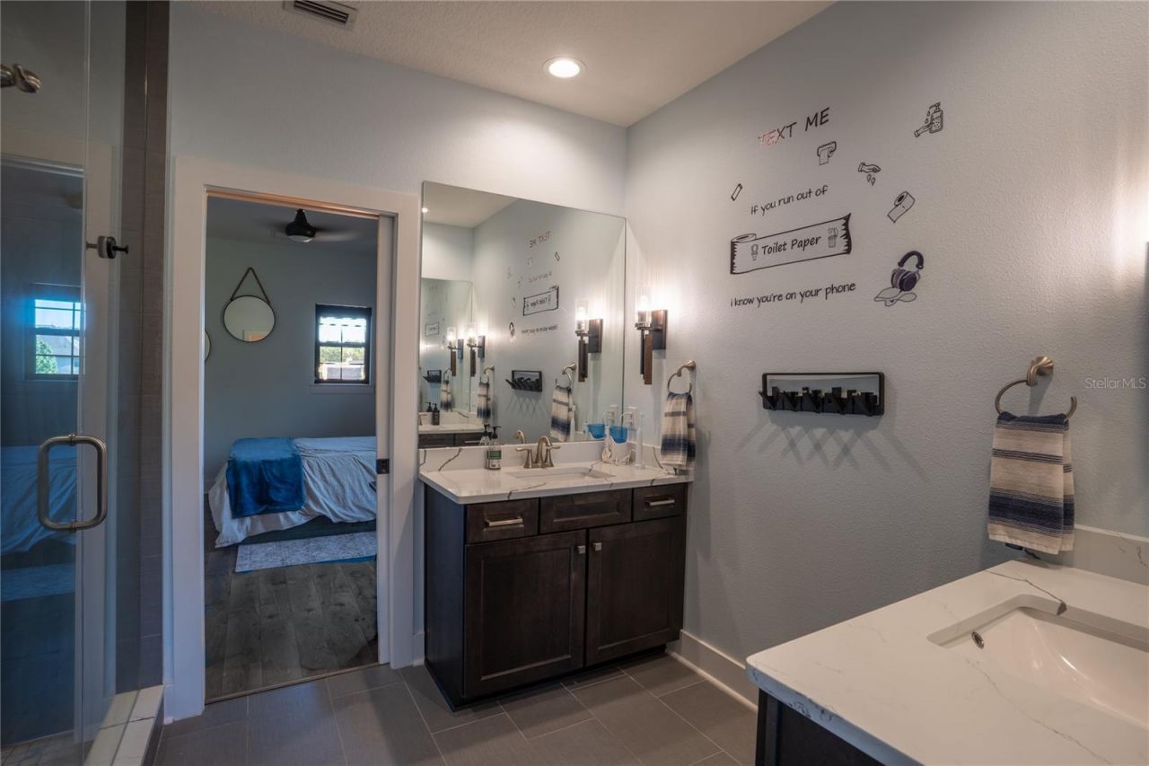 19101 Magnolia Farms Lane, Odessa, FL 33556 Photo