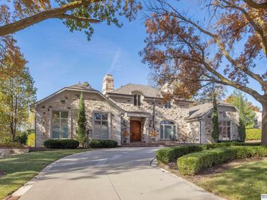 306 S 93rd Avenue , Omaha, NE 68114