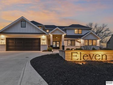11 Ginger Cove Road , Valley, NE 68064
