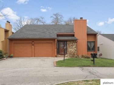 14968 Weir Plaza, Unit 20-A, Omaha, NE 68137