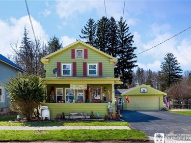 102 Center Street, Fredonia, NY 14063