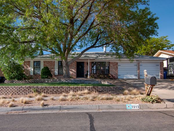 8913 Rough Rider Road NE, Albuquerque, NM 87109