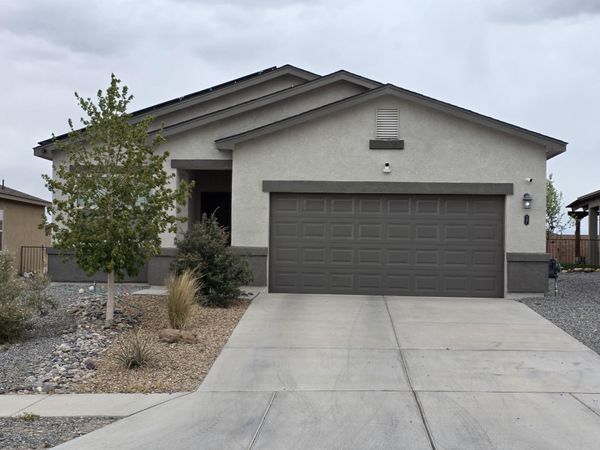 37 Avenida Parque Court , Los Lunas, NM 87031