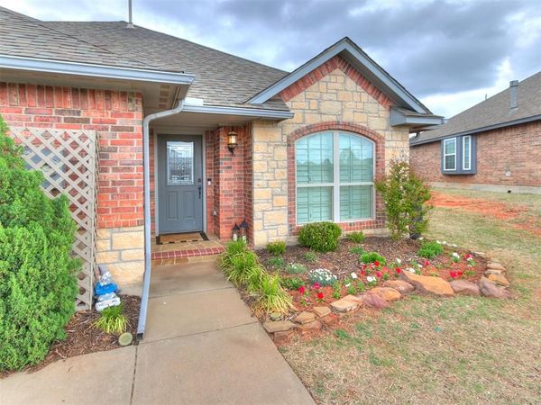 16212 Juliet Drive, Edmond, OK 73013
