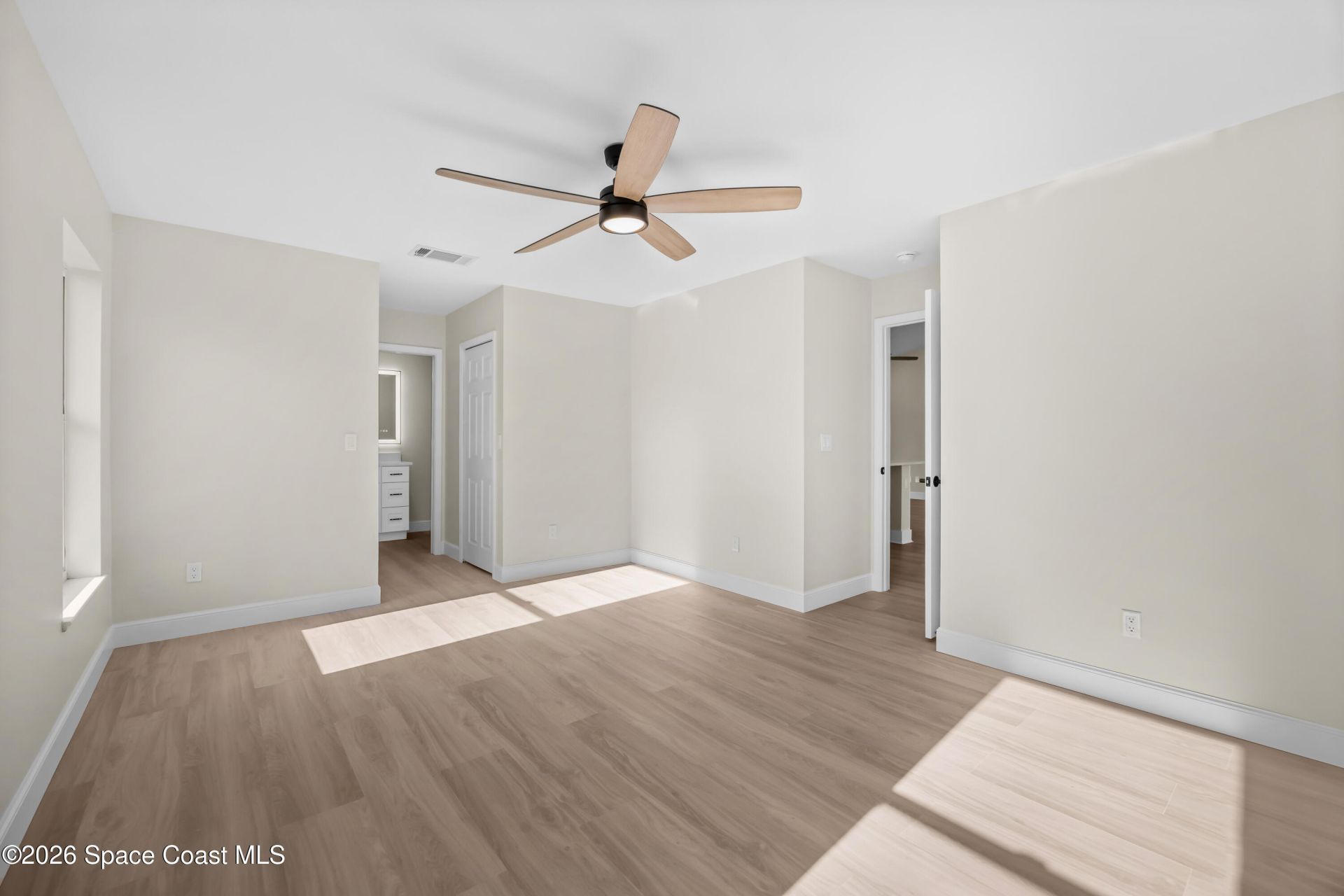 5868 NW Hann Drive, Port Saint Lucie, FL 34986 Photo