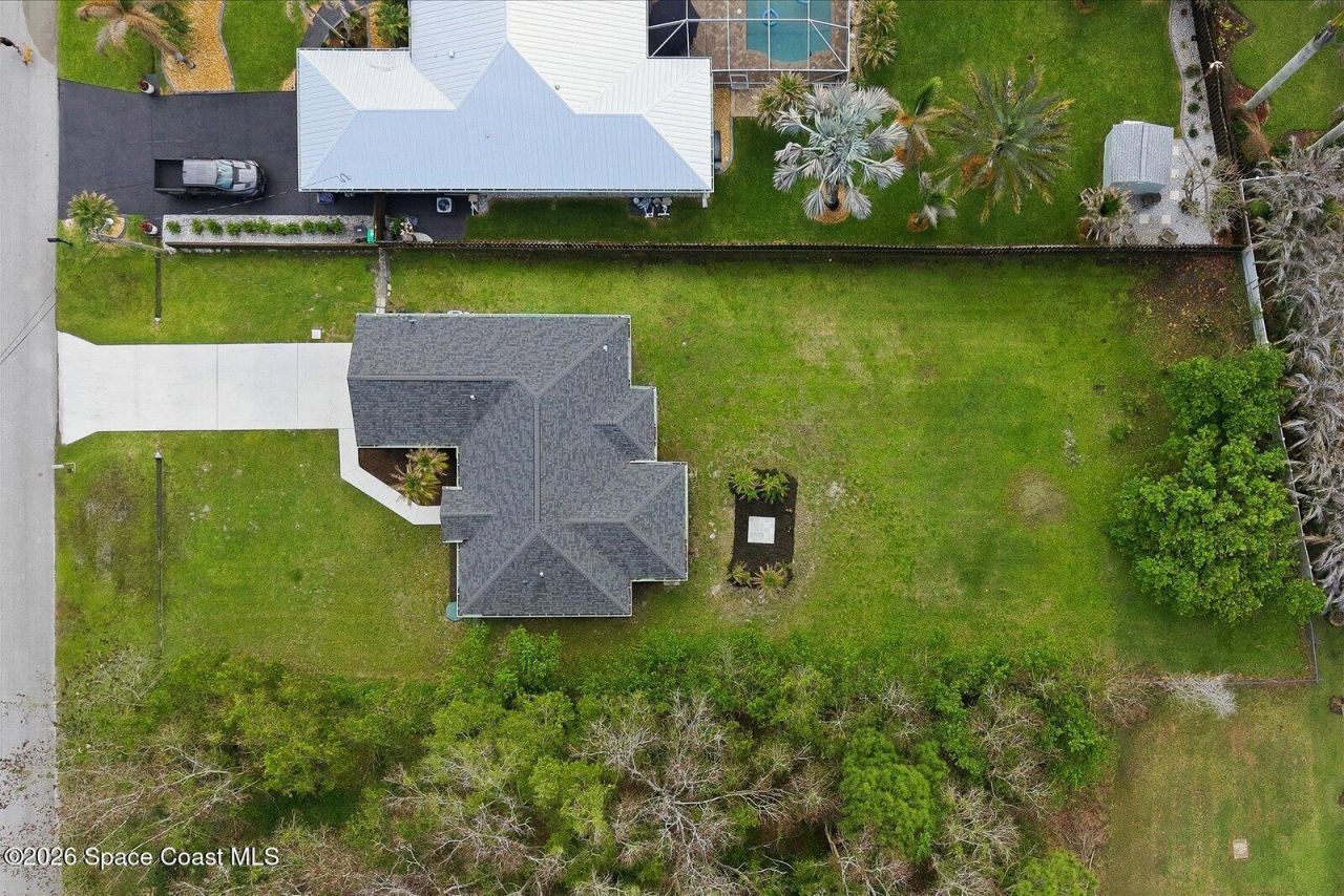 5868 NW Hann Drive, Port Saint Lucie, FL 34986 Photo