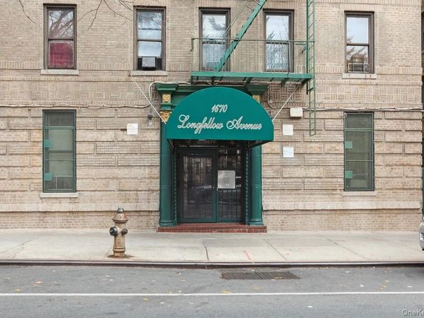 1670 Longfellow Avenue, Unit 4A, Bronx, NY 10460