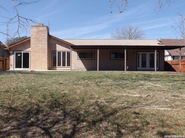 7430 Hidden Oak Trail, Live Oak, TX 78233