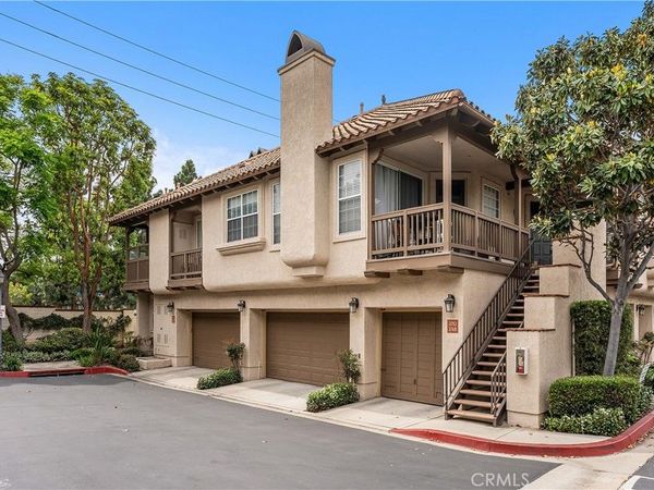 2744 Monza, Tustin, CA 92782