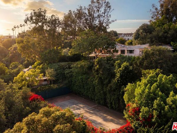 10934 Bellagio Road, Los Angeles, CA 90077