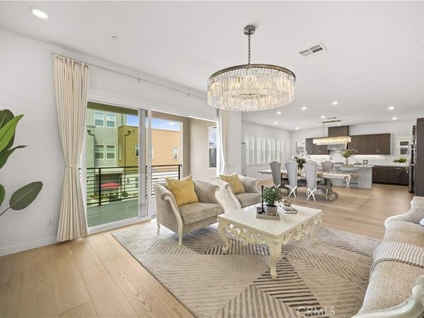 203 Abacus, Irvine, CA 92618