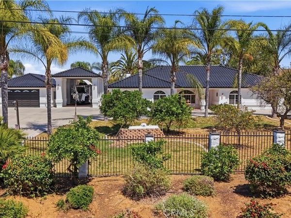 2189 Myers, Riverside, CA 92503