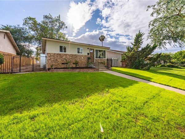 946 Cedar Street, Corona, CA 92879