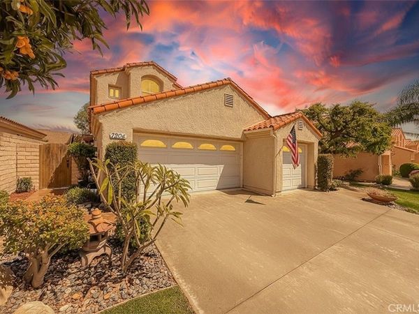 7204 University Drive, Moorpark, CA 93021