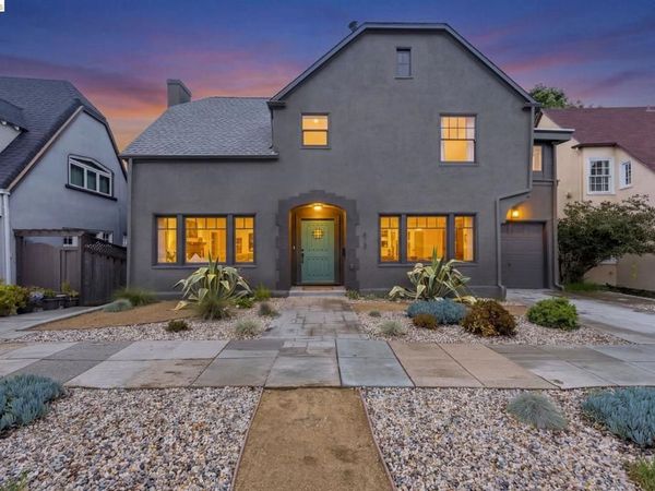 828 Alma Pl, Oakland, CA 94610