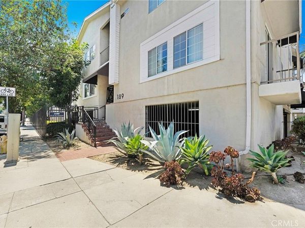 4189 Vineland Avenue, Unit 108, North Hollywood, CA 91602