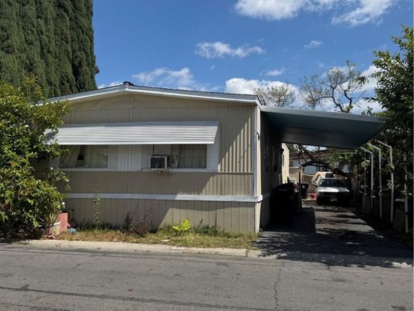 320 N Park Vista SPC 81, Unit 81, Anaheim, CA 92806