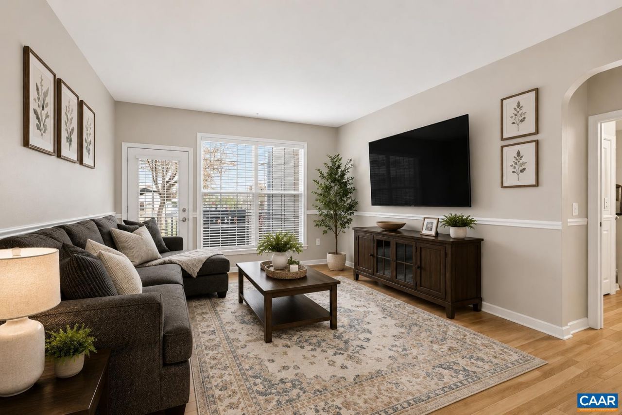 280 Riverbend Dr, Unit 2A, Charlottesville, VA 22911 Main Photo