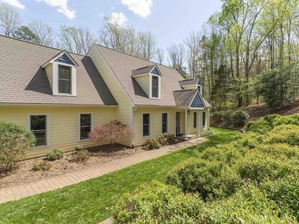 2700 WILLOW OAK CIR, Charlottesville, VA 22901