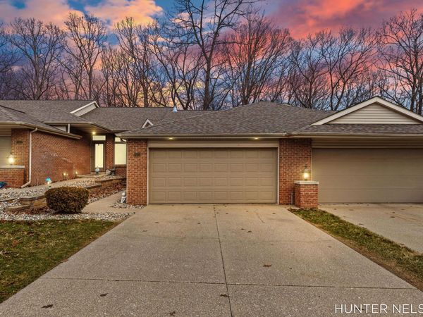 4357 Idlewood Drive SW, Wyoming, MI 49519