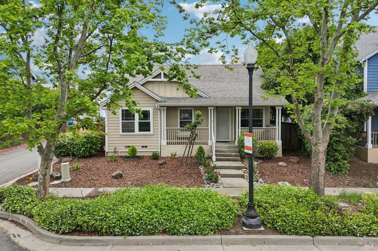 704 Bay Street, Suisun City, CA 94585 Main Photo