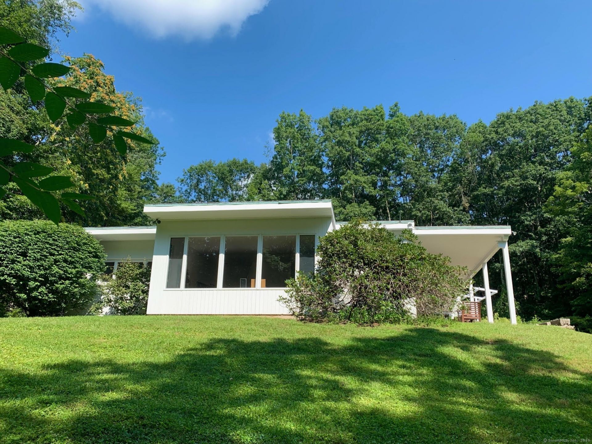 525 Munger, Bethlehem, CT 06751 Main Photo