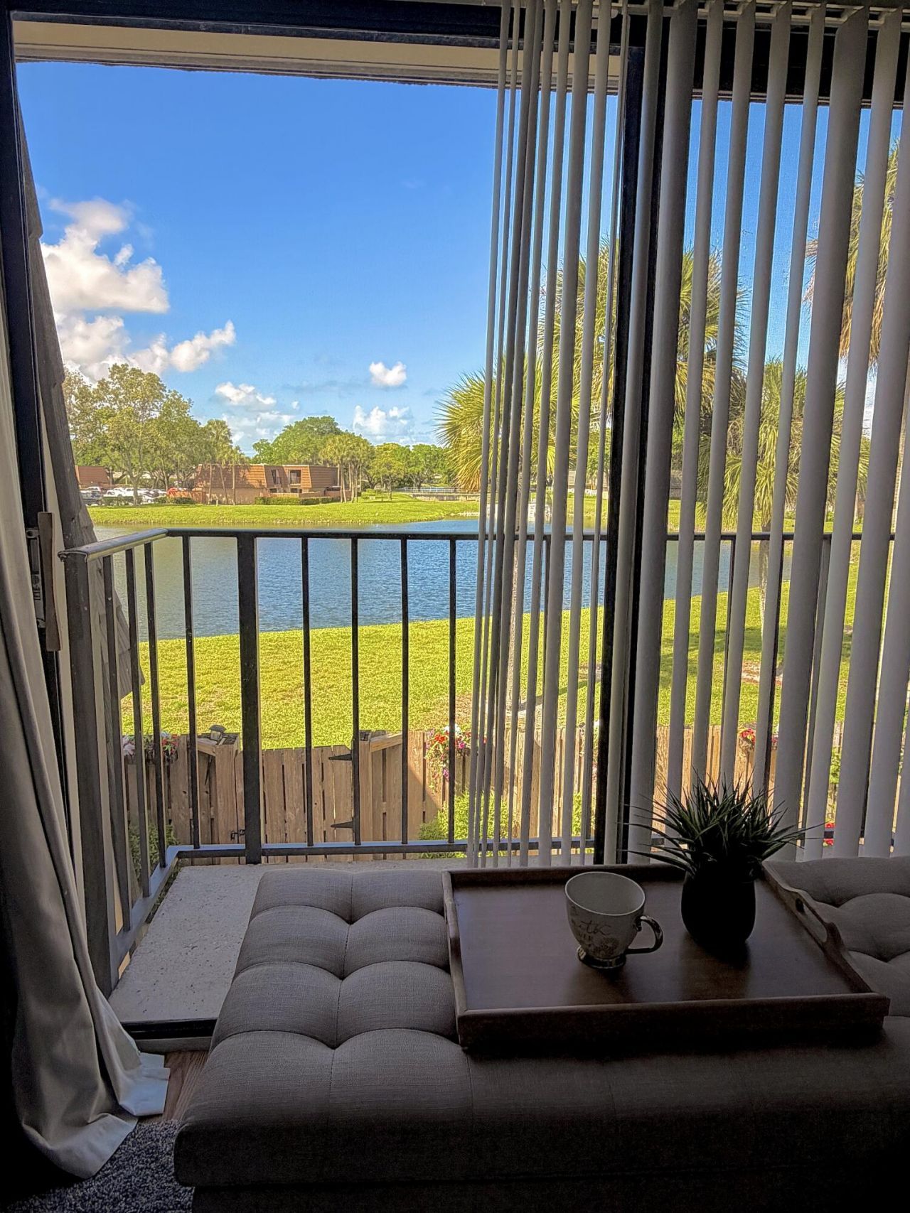 812 8th Way, West Palm Beach, FL 33407 Photo