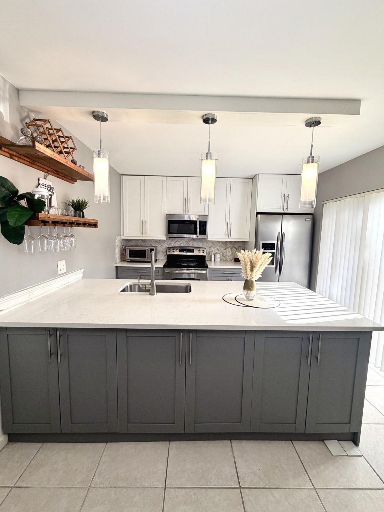 812 8th Way, West Palm Beach, FL 33407 Photo