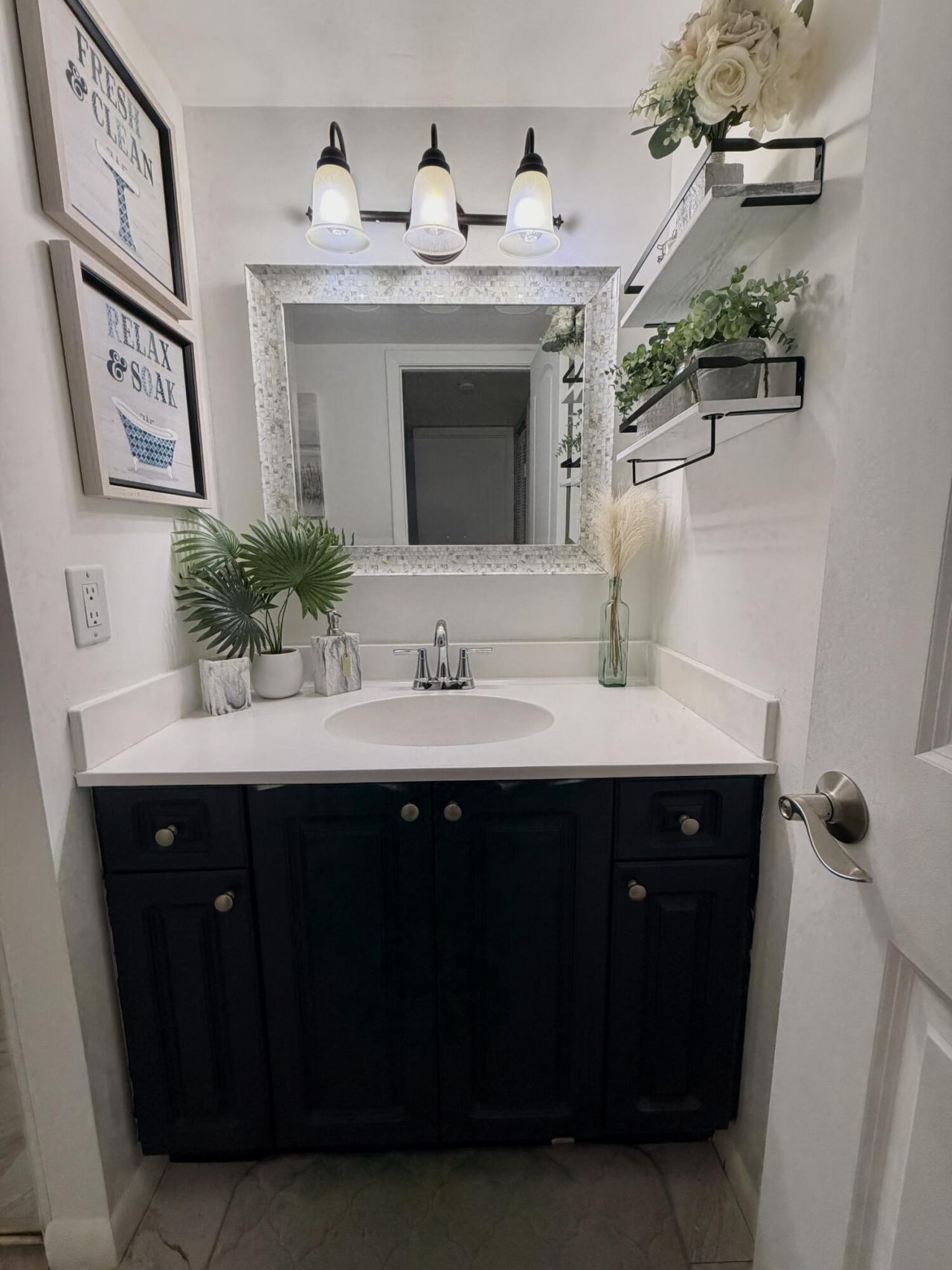 812 8th Way, West Palm Beach, FL 33407 Photo