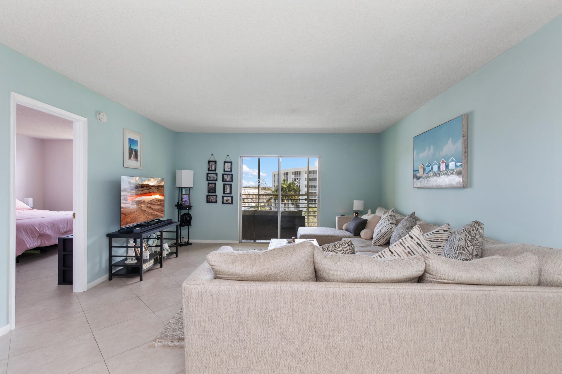 2731 NE 14th Street Causeway Ne, Unit Apt 612, Pompano Beach, FL 33062 Photo