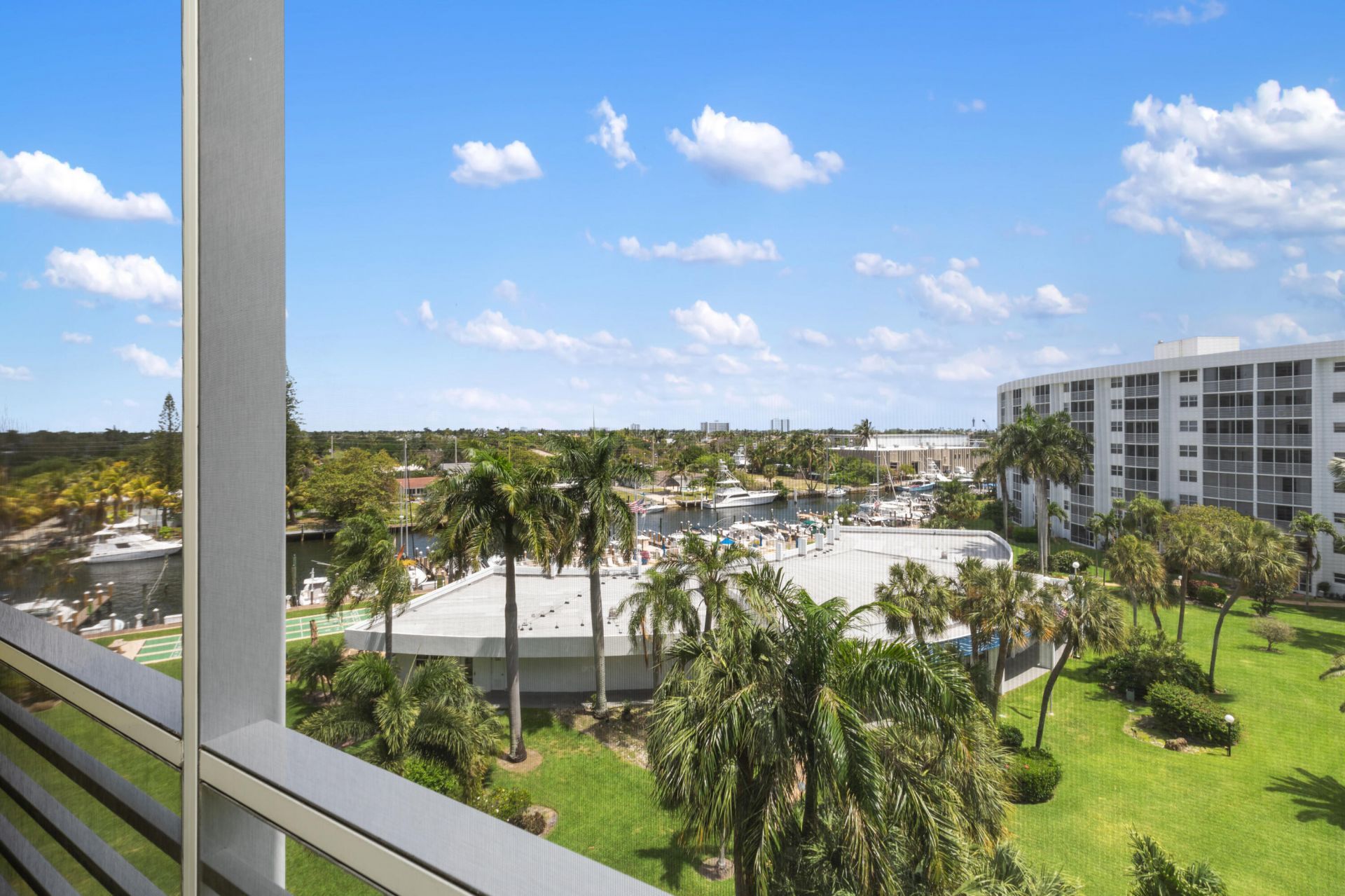 2731 NE 14th Street Causeway Ne, Unit Apt 612, Pompano Beach, FL 33062 Photo