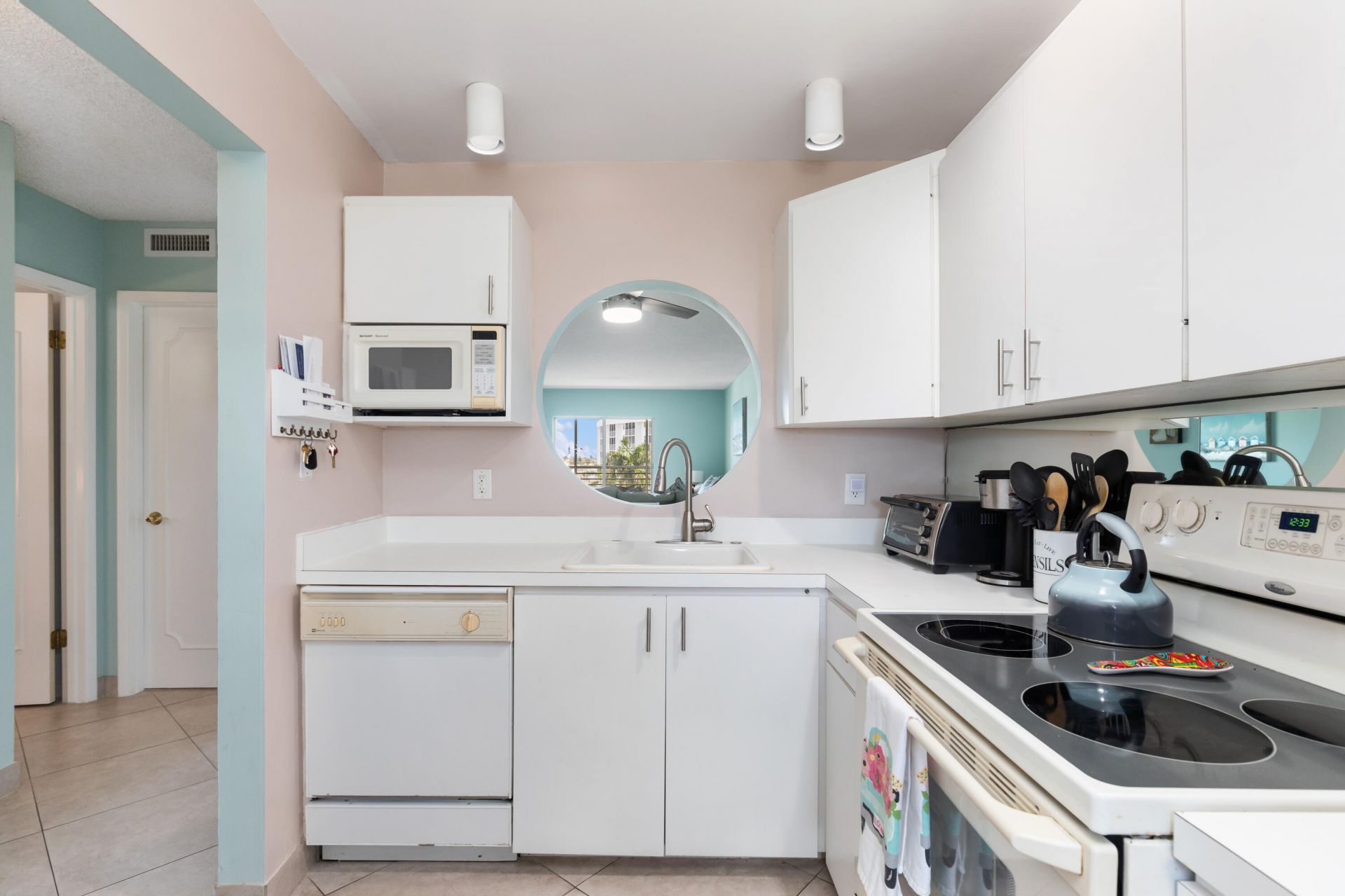 2731 NE 14th Street Causeway Ne, Unit Apt 612, Pompano Beach, FL 33062 Photo