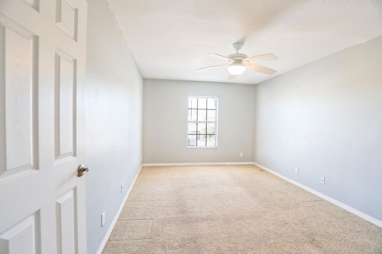 5064 NW Coventry Circle, Port Saint Lucie, FL 34986 Photo