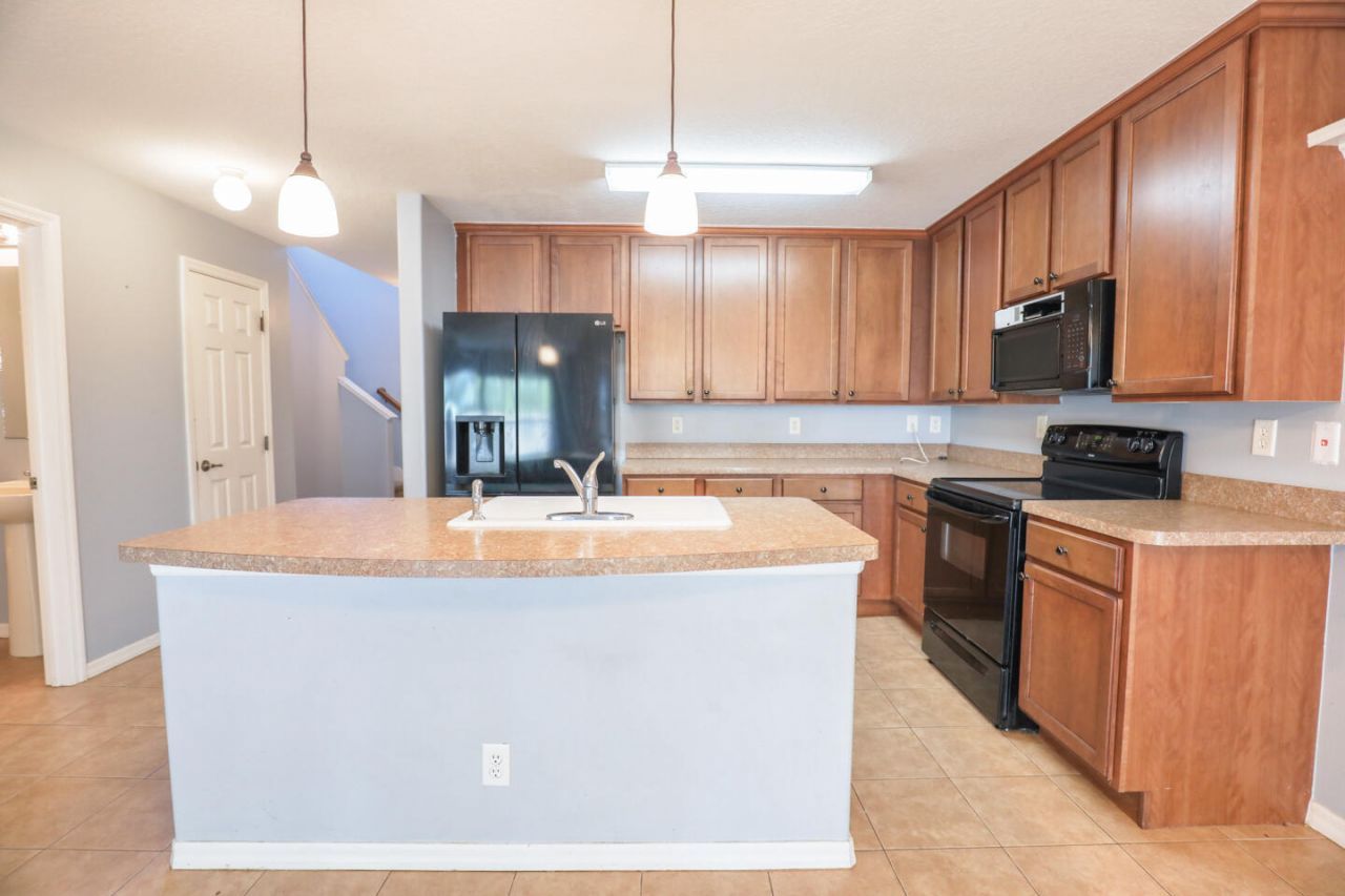 5064 NW Coventry Circle, Port Saint Lucie, FL 34986 Photo