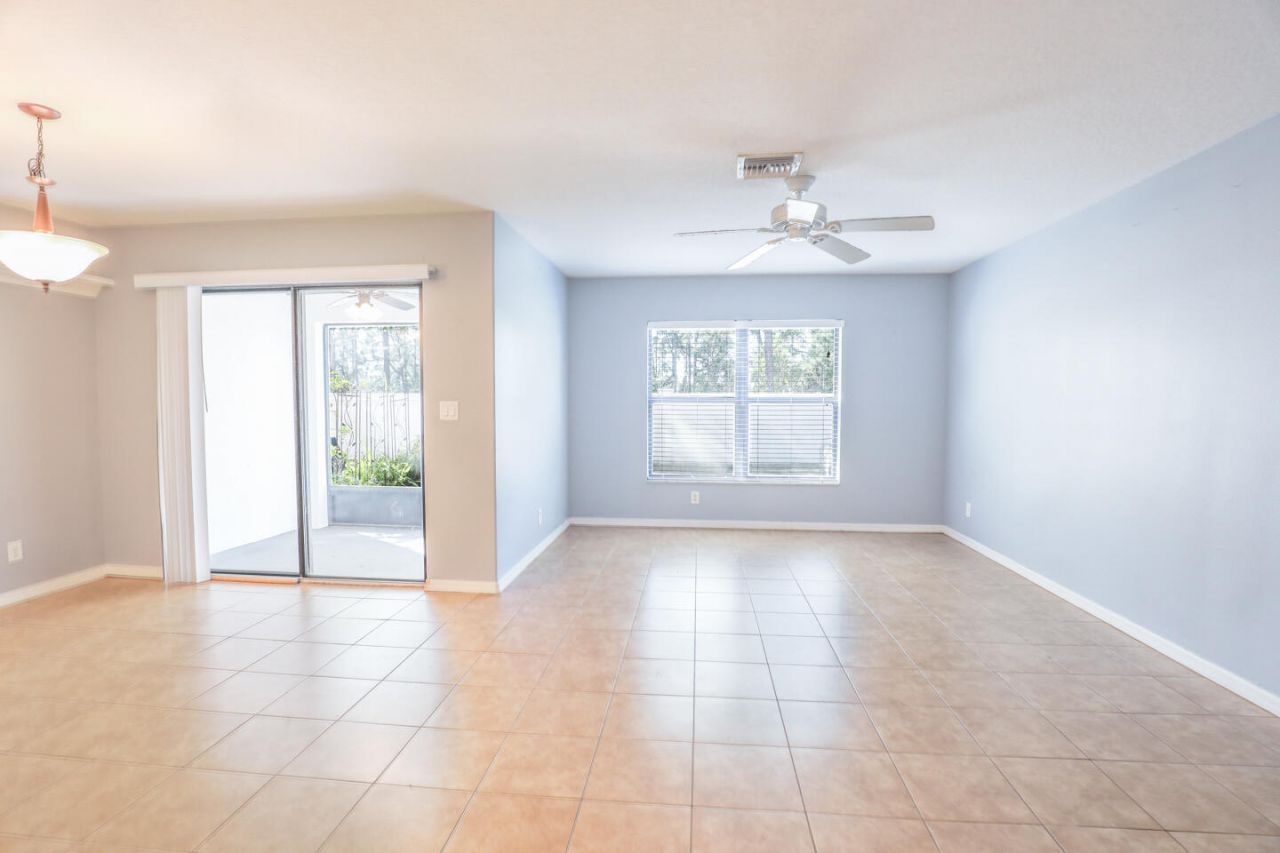 5064 NW Coventry Circle, Port Saint Lucie, FL 34986 Photo