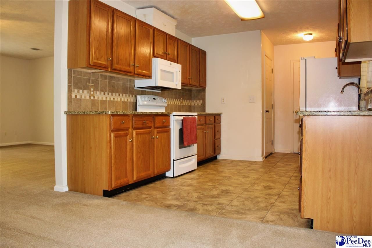 15 Meeting Street Photo 25