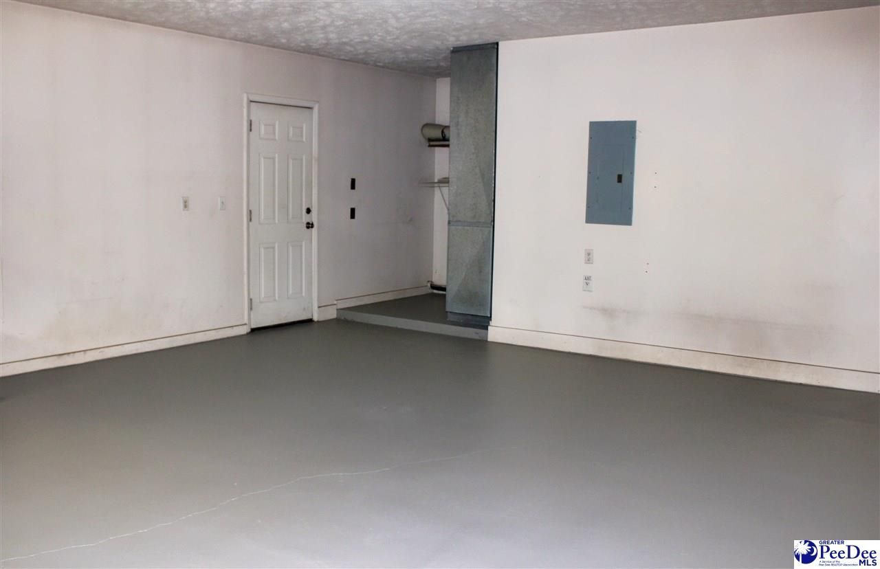 15 Meeting Street Photo 34