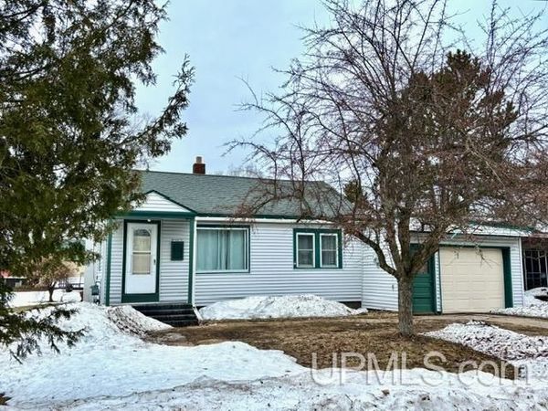 N1073 E 1st Avenue, Mathias Twp, MI 49891