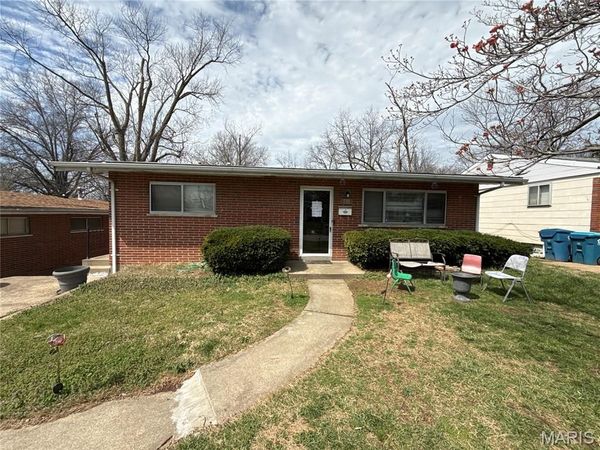 3413 Saint Henry Lane , Bel Ridge, MO 63121