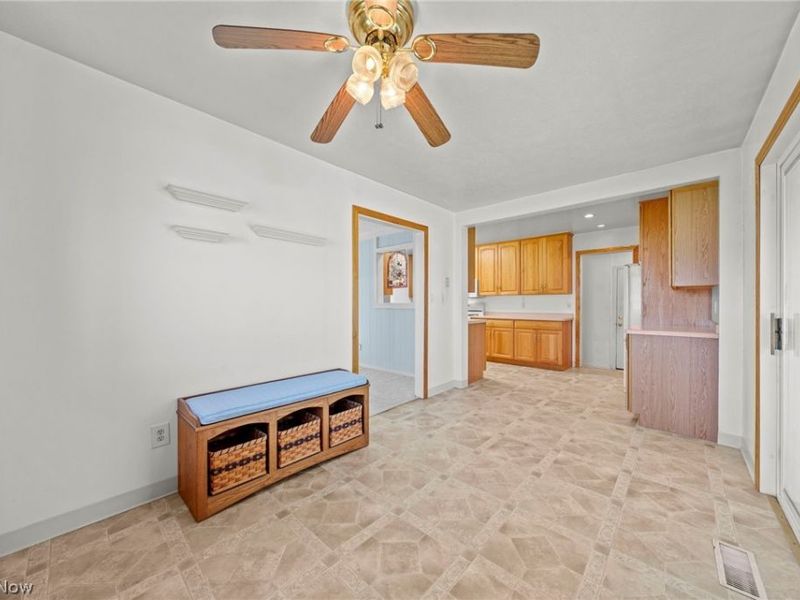 6617 Kingswood Drive, Mayfield Heights, OH 44124 Photo 19